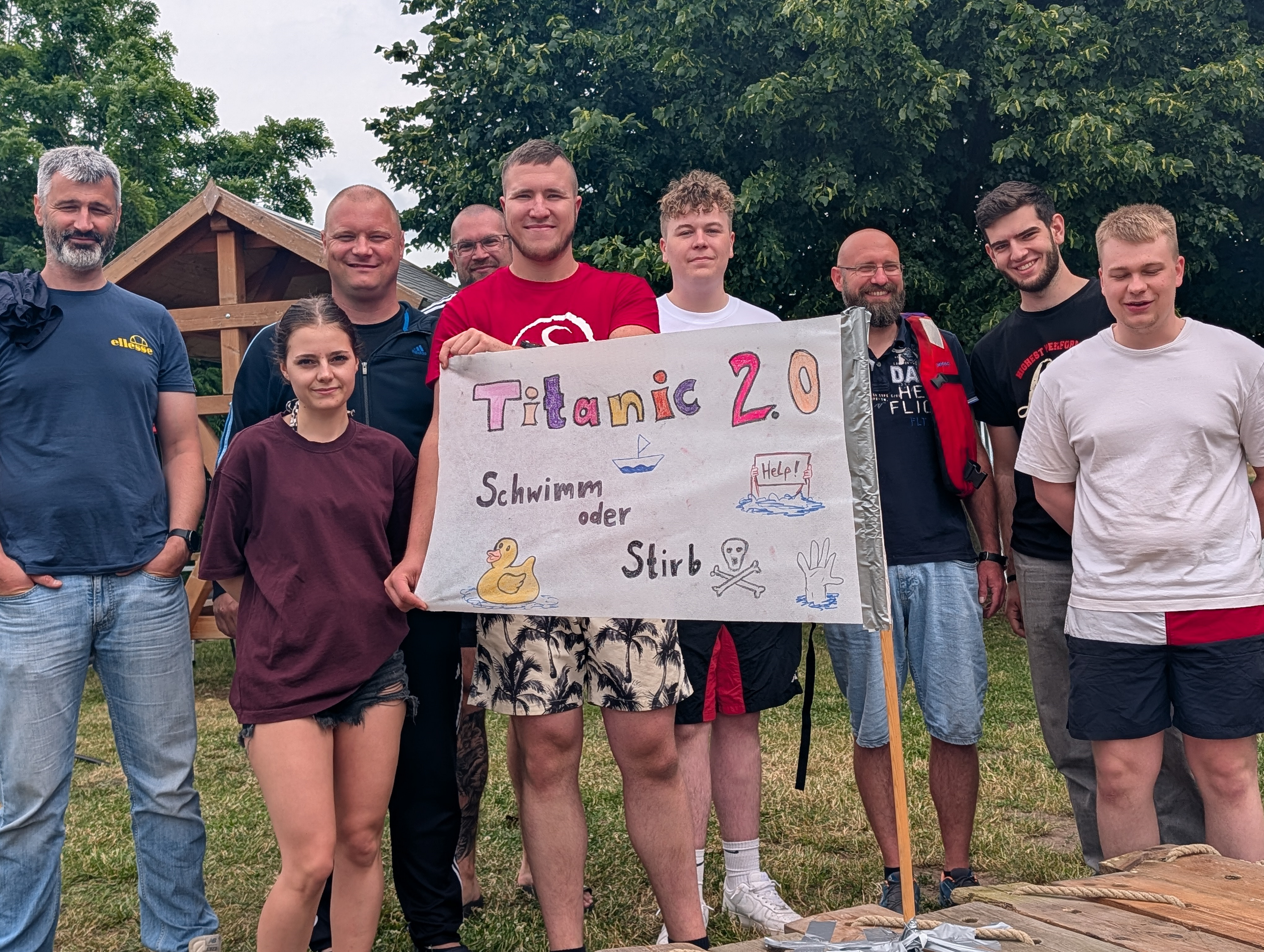 Nase vorne: "Titanic 2.0 - Schwimm oder stirb!"